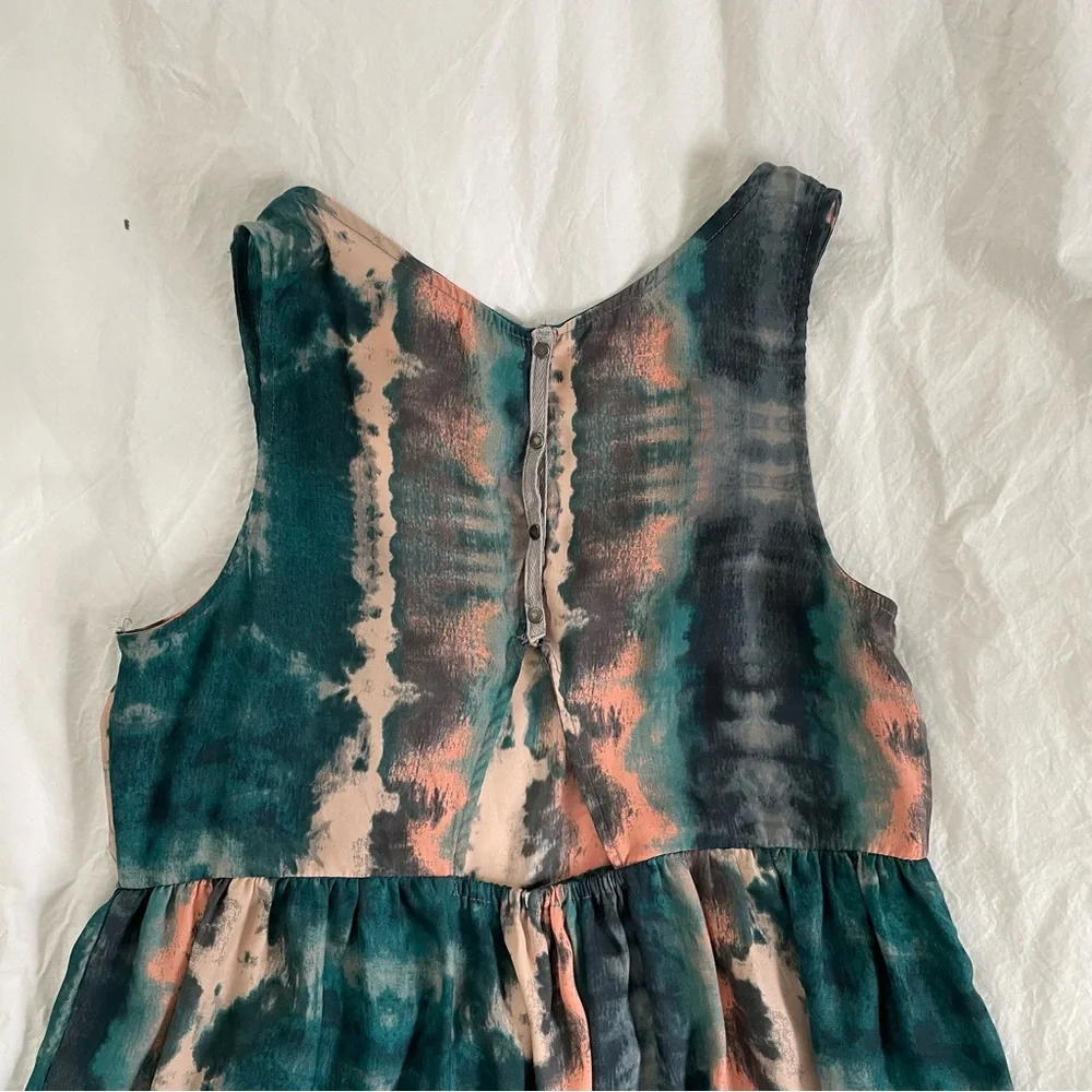 Ecoté Dress - Picture 4 of 5
